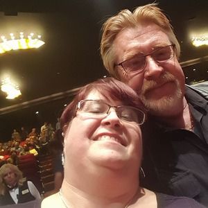 Meet your Posher, Lucinda